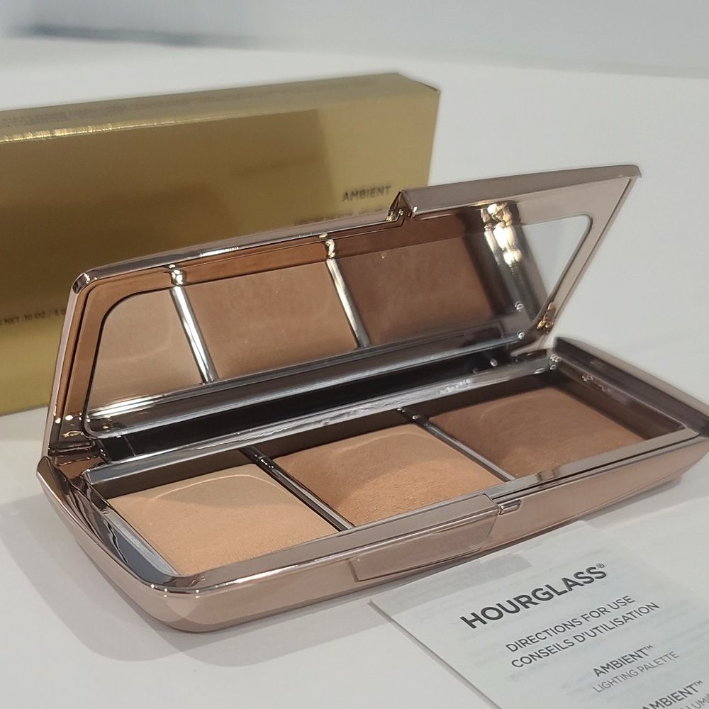 NIB ✅ HOURGLASS (VOLUME II) Ambient Lighting Palette Volume II ✨ BNIB - Picture 8 of 10